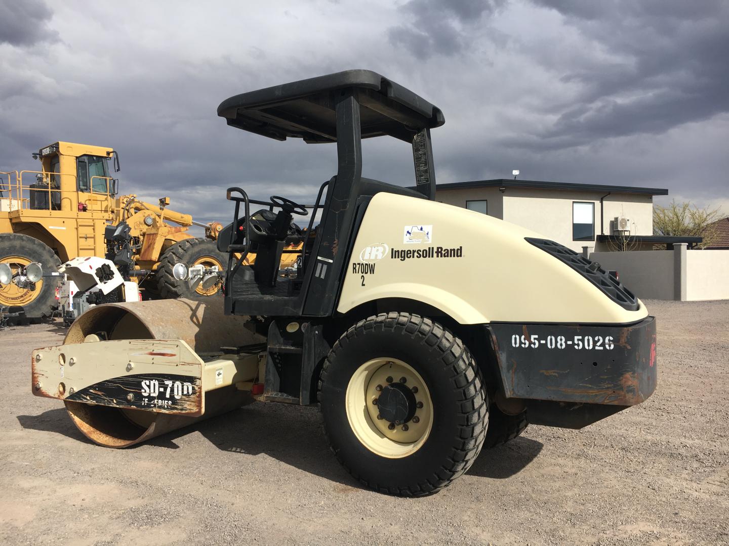 ./imagenes/INVOICE/2019/15866/COMPACTADOR INGERSOLL RAND_SD-70D TF (6).JPG